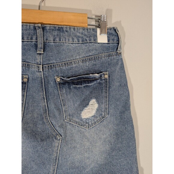 CP Celebrity Pink Womens Denim Distressed Mini Skirt Jeans Sz 5 Grunge Festival - Picture 5 of 8